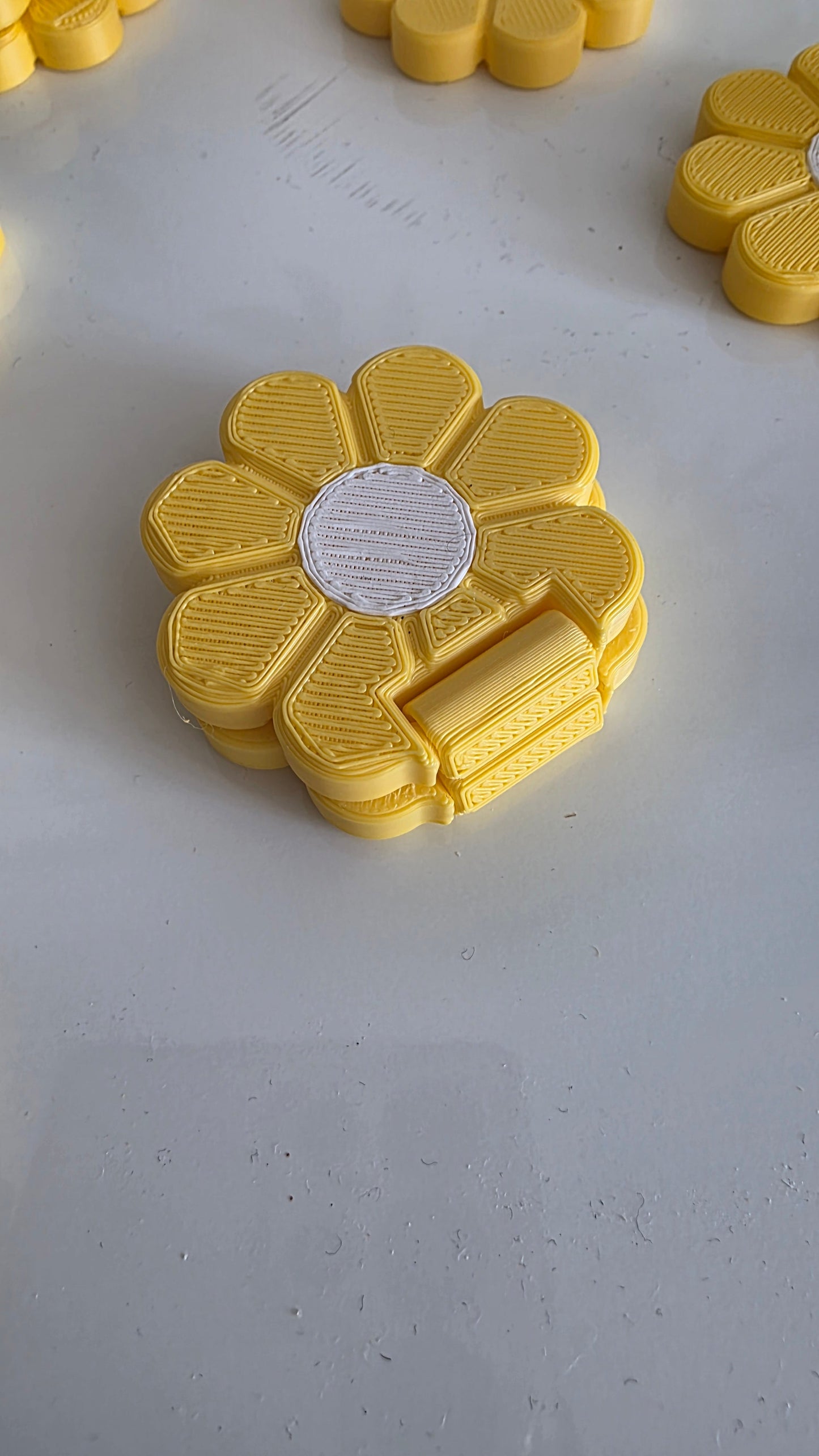 3dFidgets Summer Flower Flip