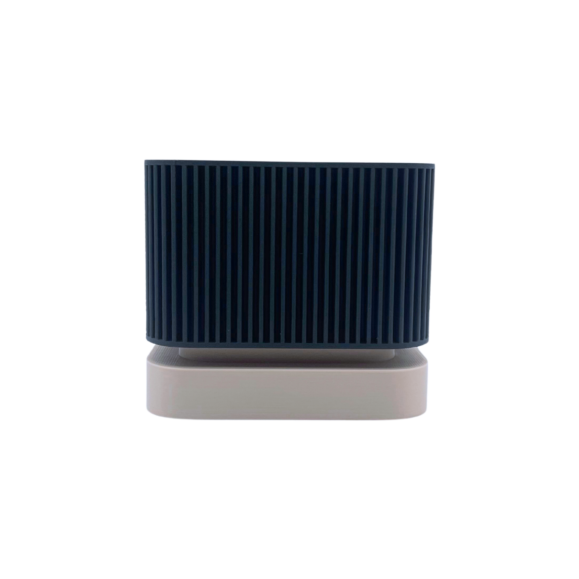 dark forest ribbed plant pot