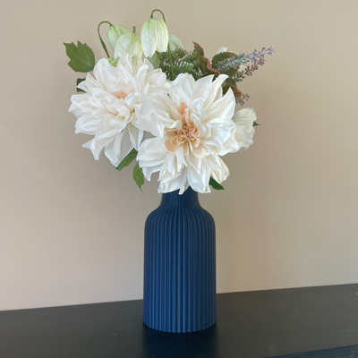 Bottle vase ribbed edges home decor 3dprinted