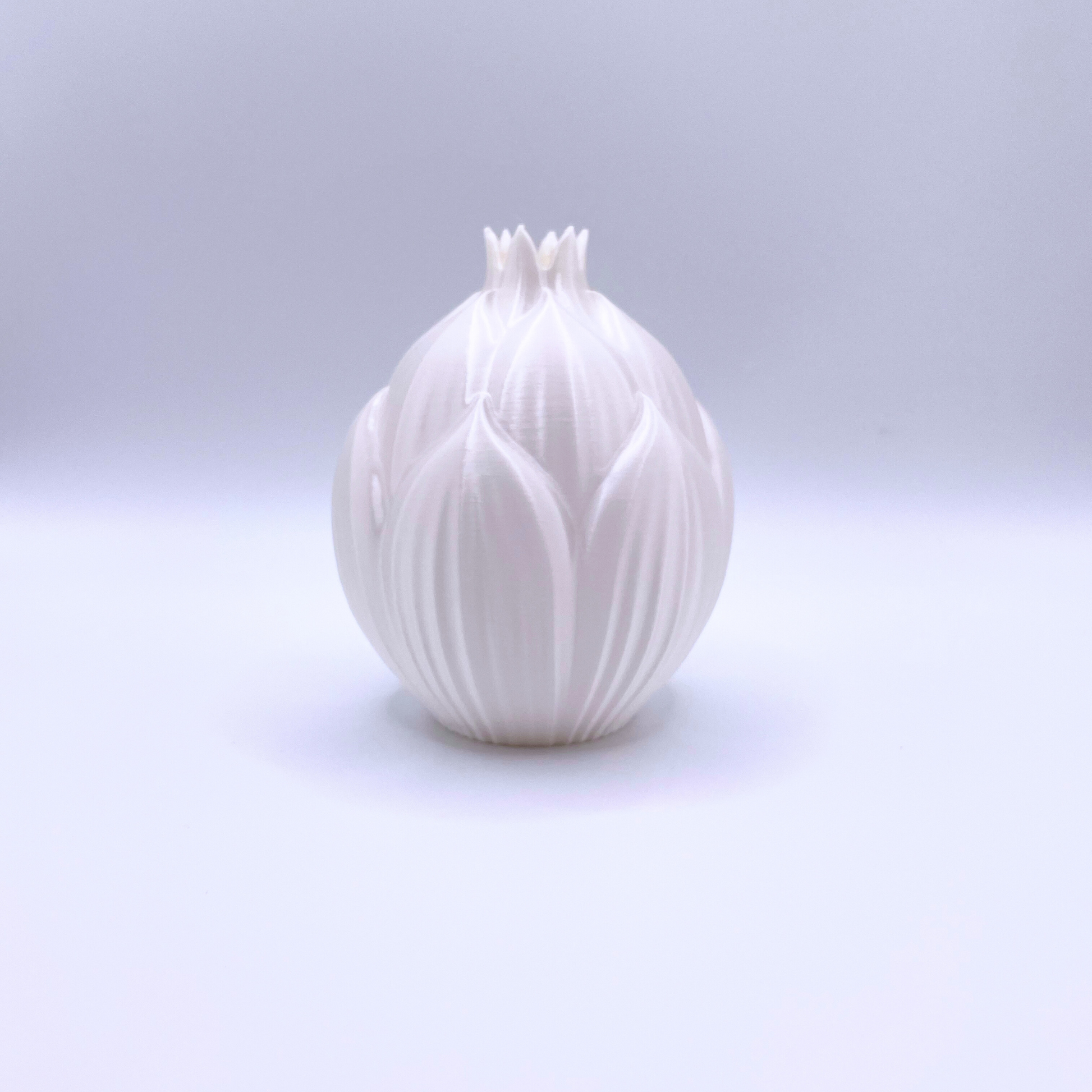 pearl silk white bub vase
